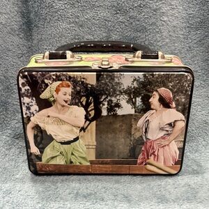Vintage Women's Lunchbox with Iconic Print